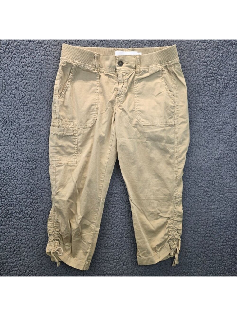 Sonoma Mid Rise Cargo Capri Pants 8 Beige Casual Hiking Gorpcore Utility Coastal